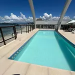 Santos Rooftop Flats
